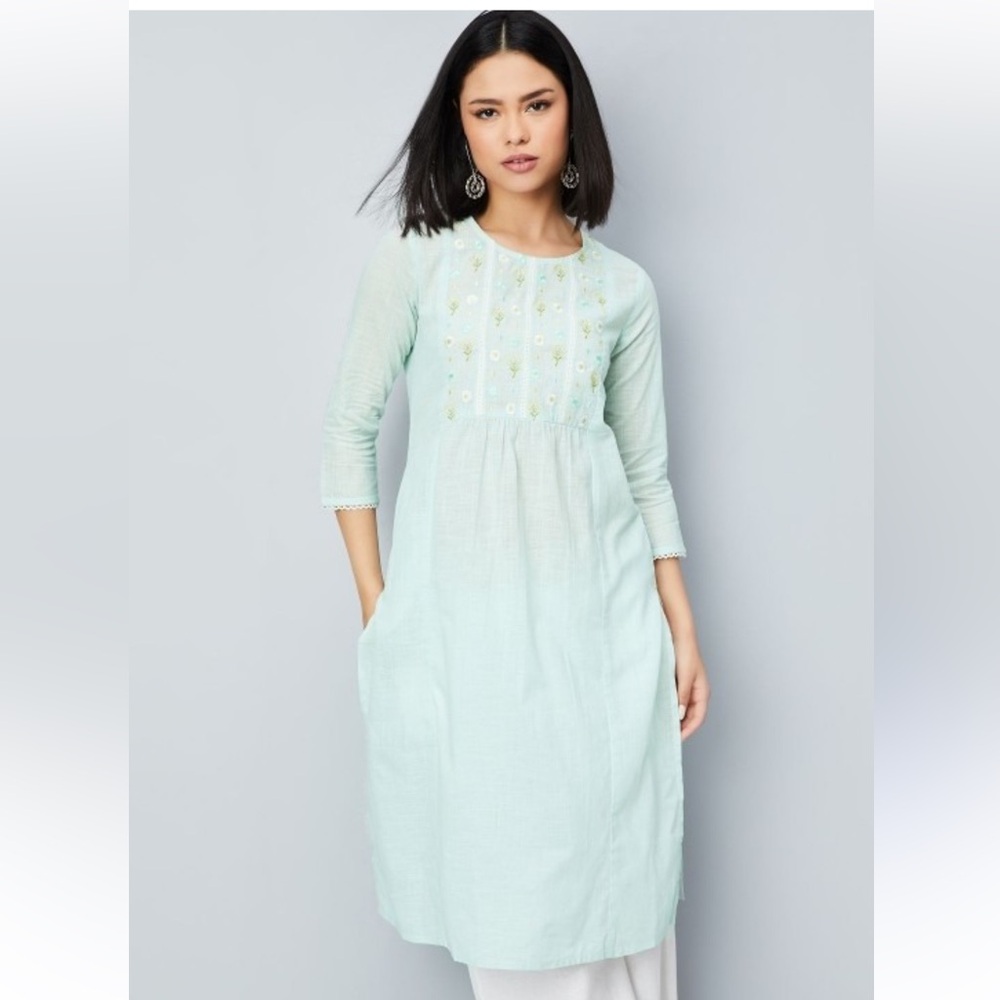 Elegant daisy kurtha top